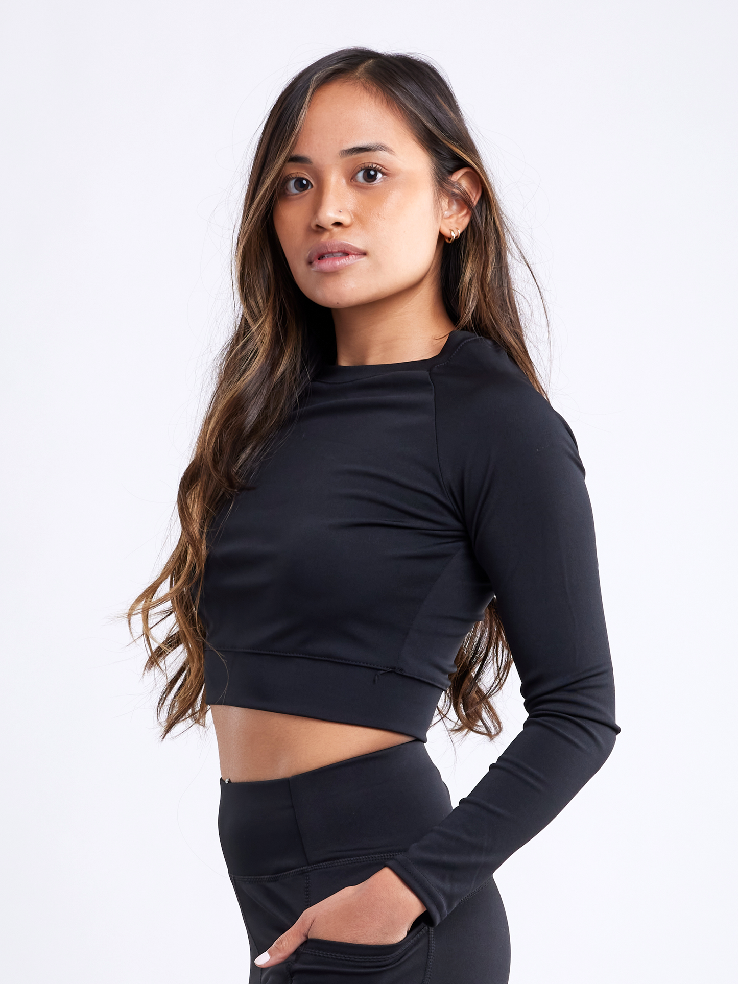 Long-Sleeve Crop Top | Women's Gym Wear - FitFlex