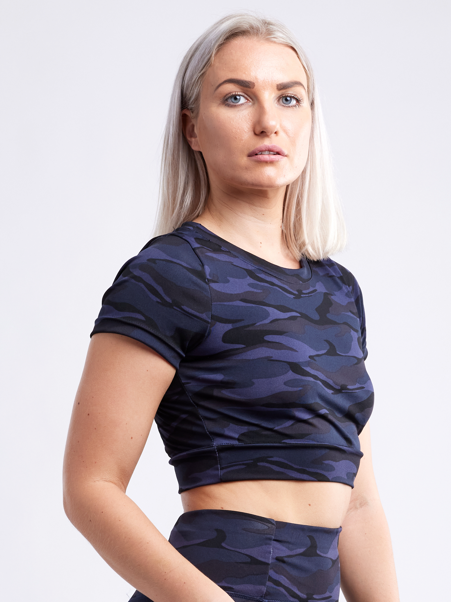 Short-Sleeve Crop Top | Women's Activewear - FitStyle