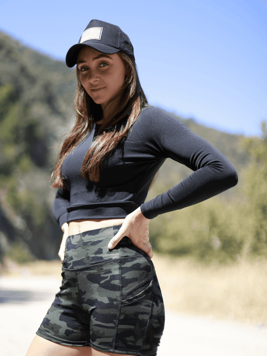 Long-Sleeve Crop Top | Women's Gym Wear - FitFlex