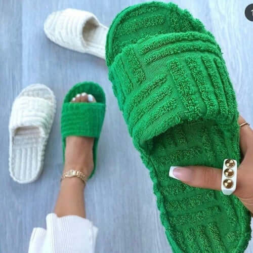 Comfort Leisure Beach Shoes - Flat Thick Furry Slippers for Women