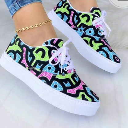 2022 Fashion Graffiti Women Sneakers - Stylish & Comfortable
