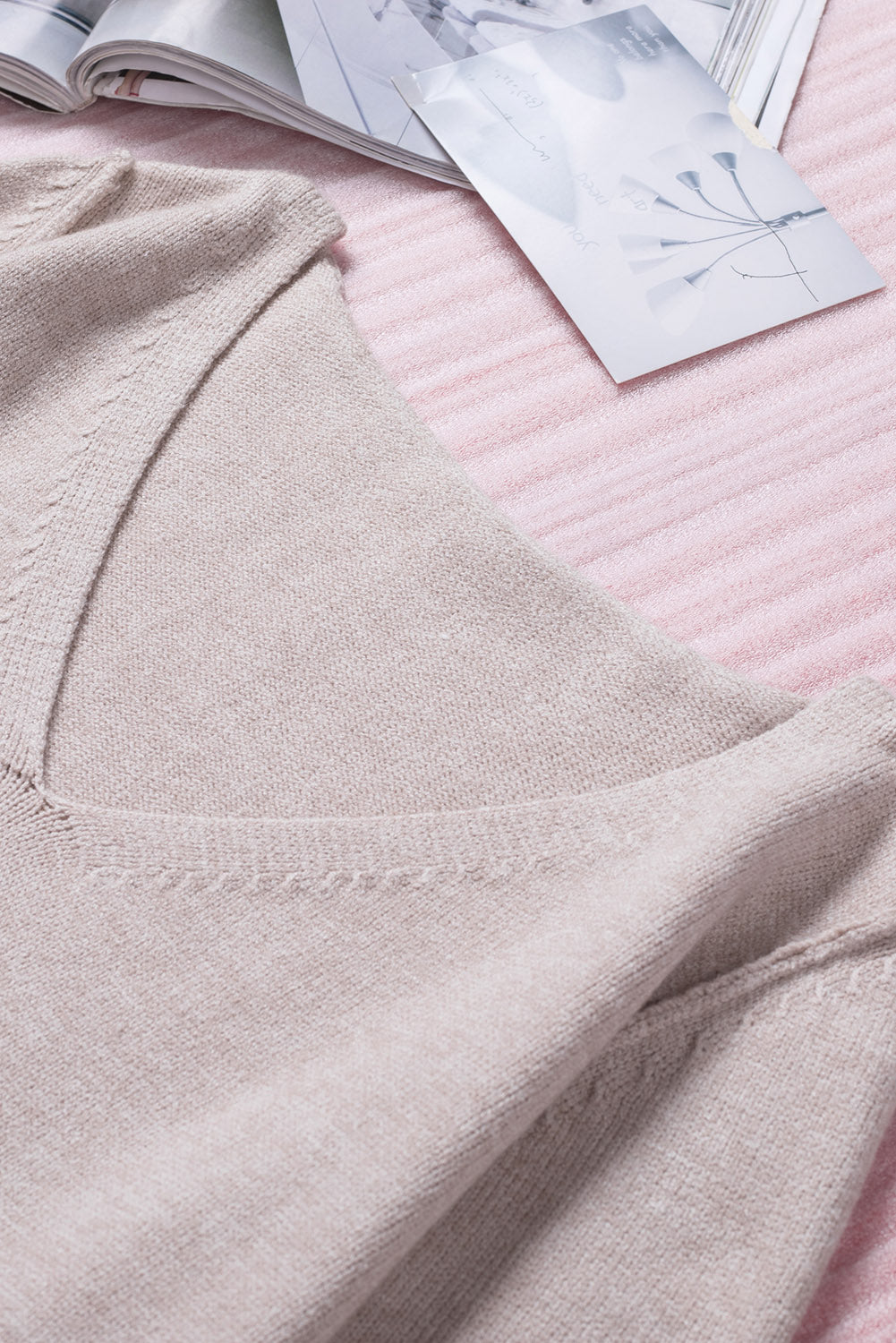 Winter Solid Color V Neck Tasseled Sweater - Stay Warm in Style