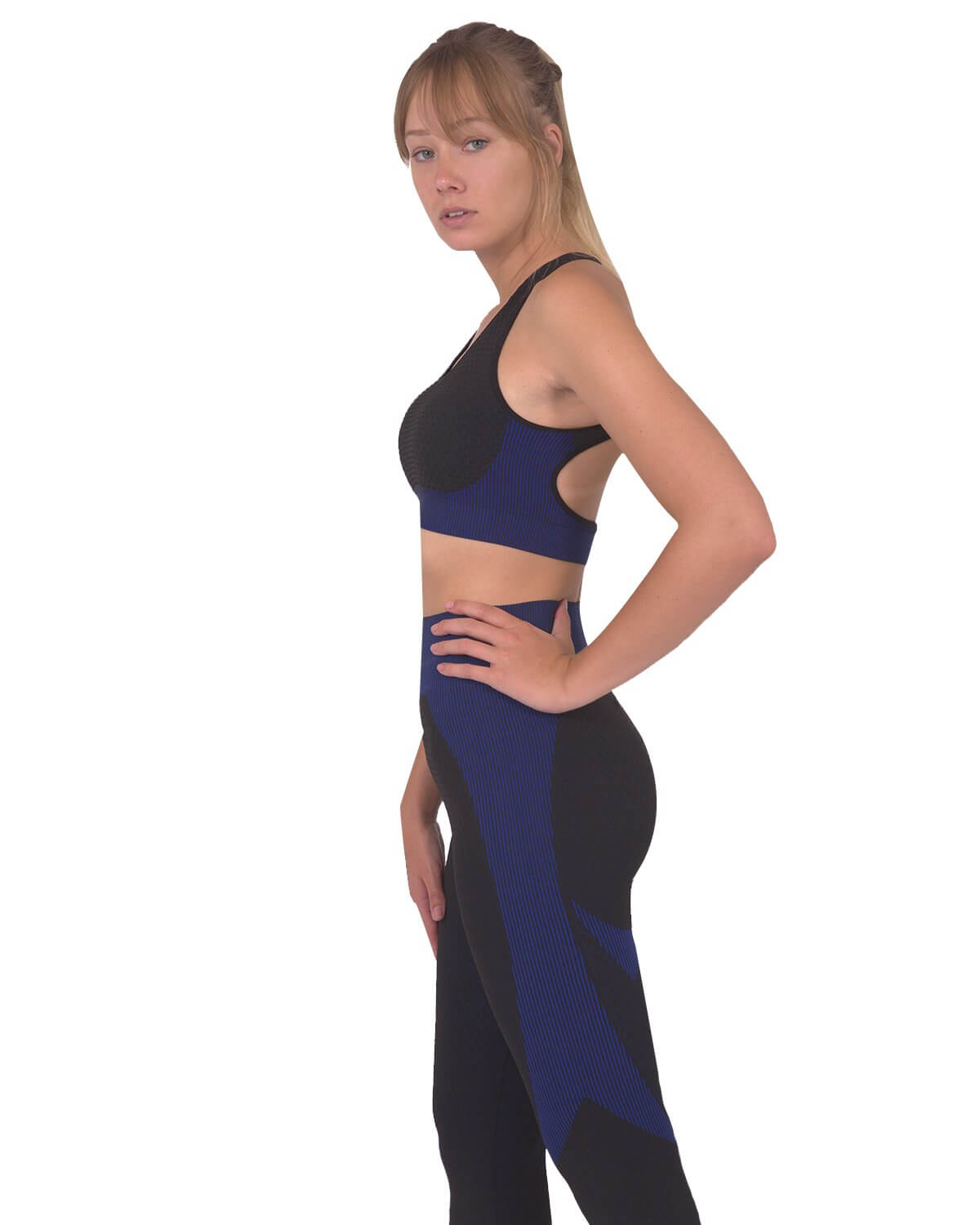 Seamless Sports Bra - Black with Navy | High-Quality Activewear